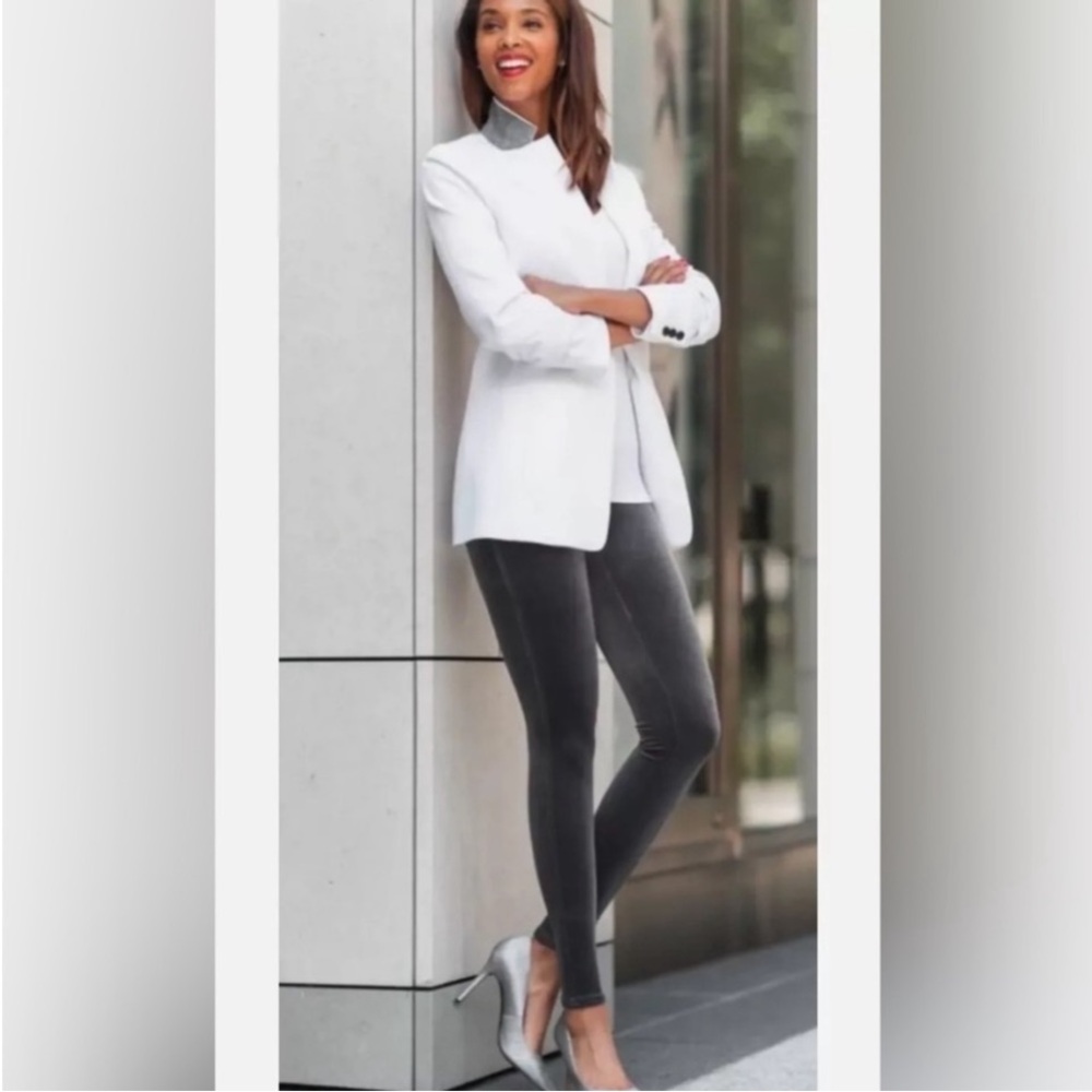 Spanx Silver Chrome Velvet Leggings Size XL.